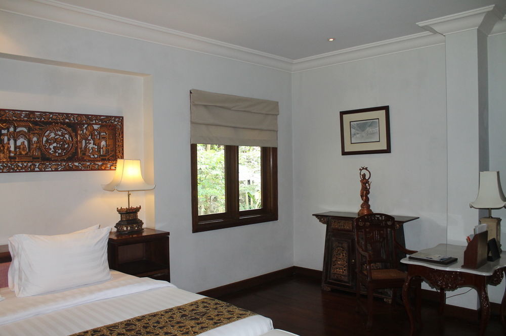 Laras Asri Resort & Spa Salatiga Exterior photo
